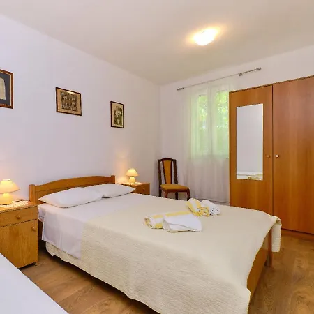 Nada - 150 M From Sea Apartment