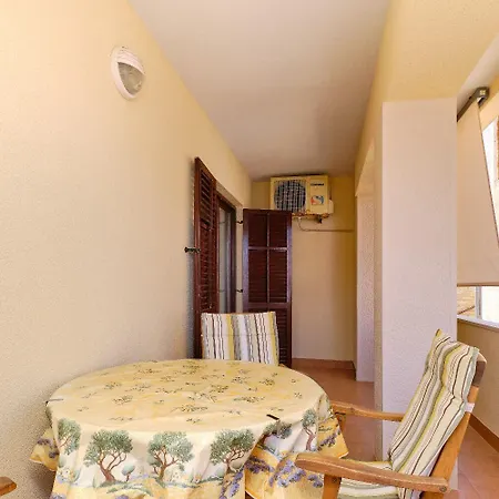 Nada - 150 M From Sea Apartment *
