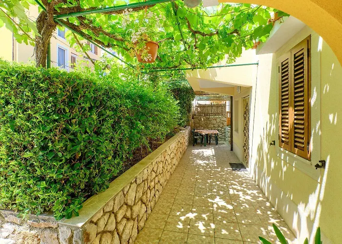 Nada Appartamento Mali Lošinj