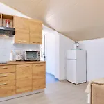 Nada * Mali Lošinj