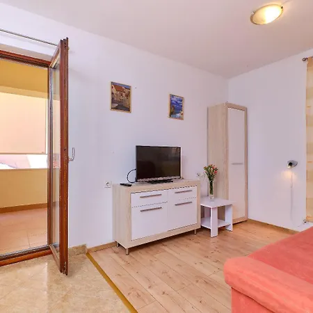 Nada Apartamento *