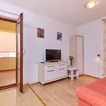 Nada Apartment *